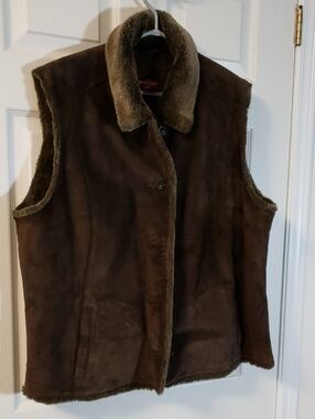 Eddie Bauer Dark Brown Suede Leather Faux Fur Lined Women's Vest